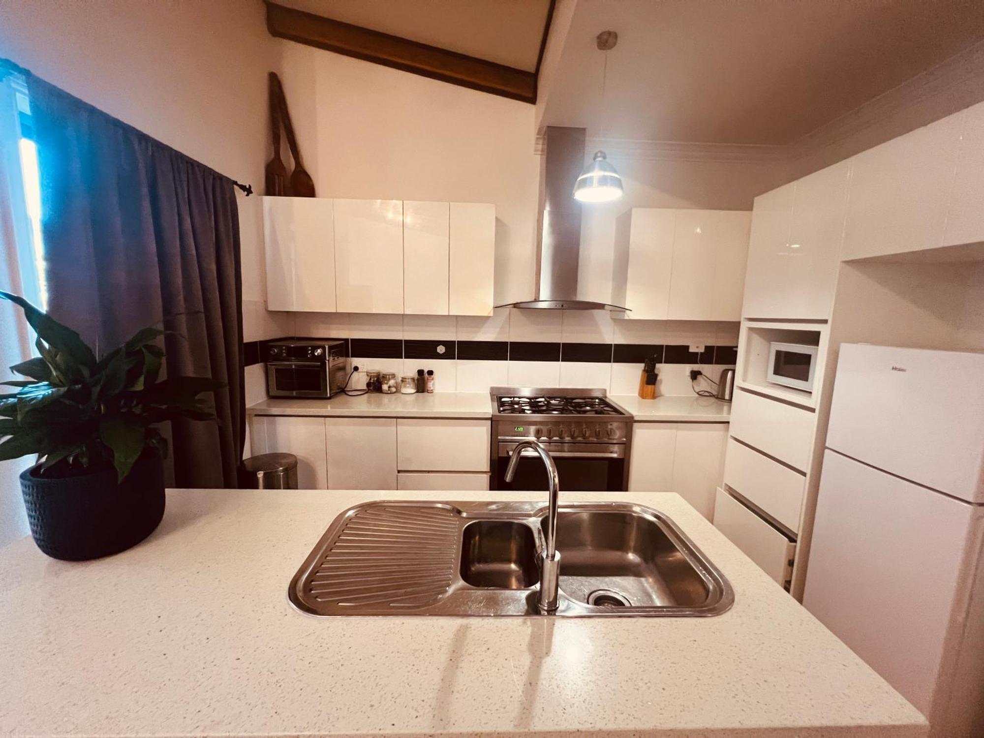 Cosy 4Br Home 15 Minutes Away From Melbourne Airport St Albans Exterior foto